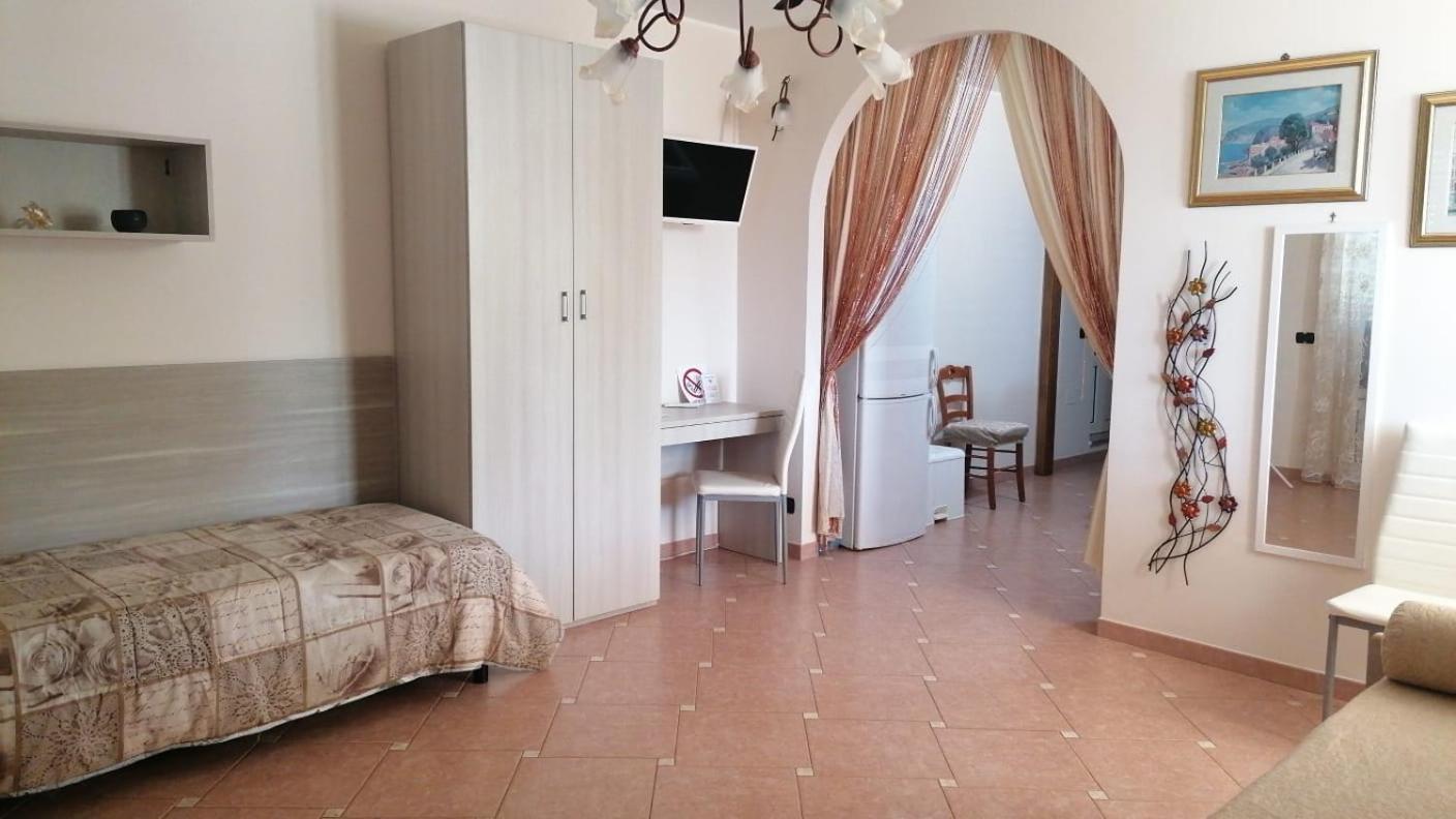 Dimora Antonianna In Valle D'Itria Locorotondo Bagian luar foto